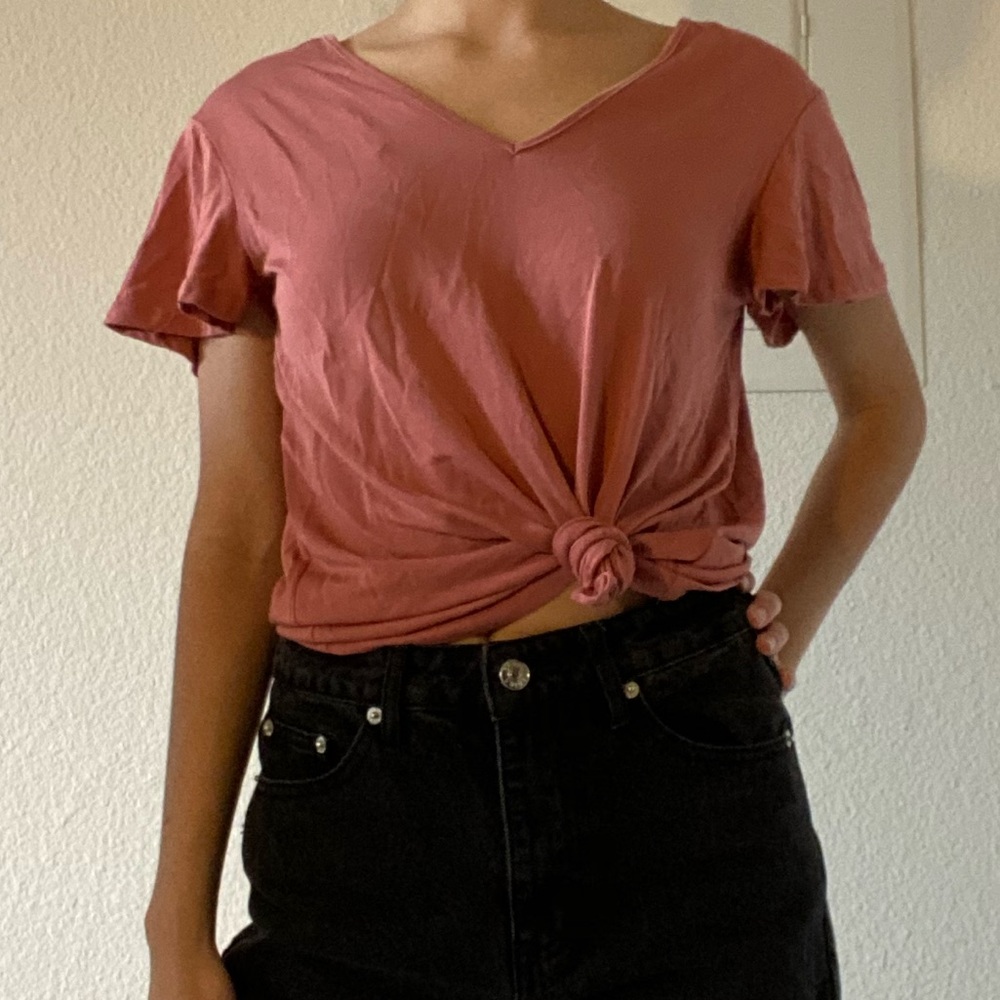Pink blouse - Picture 2 of 3
